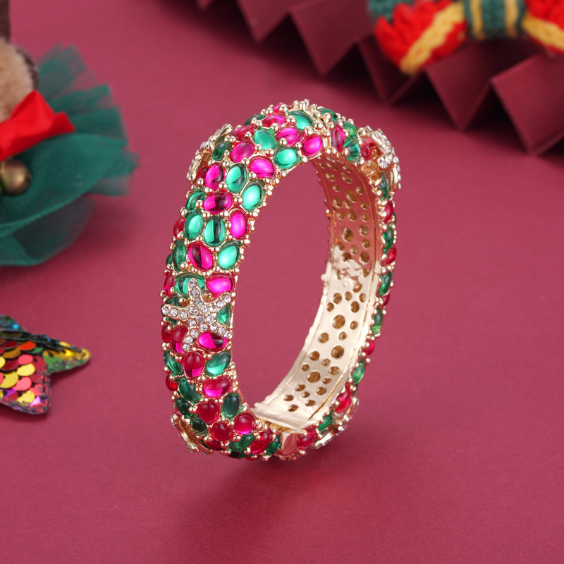Sally's Paradise Christmas gif - مراجعة Paradise Jewelry & Watches Llc Miami Photos وسعره