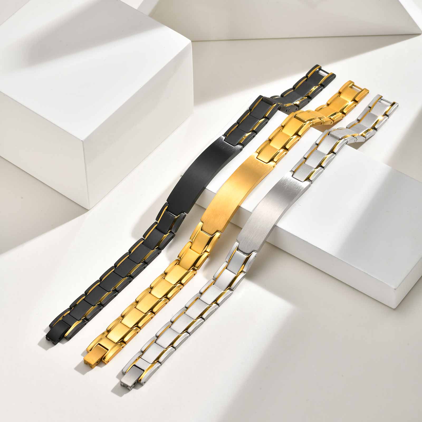 Custom Name Text Engraved Brac - مراجعة Jewelry Watches Men وسعره
