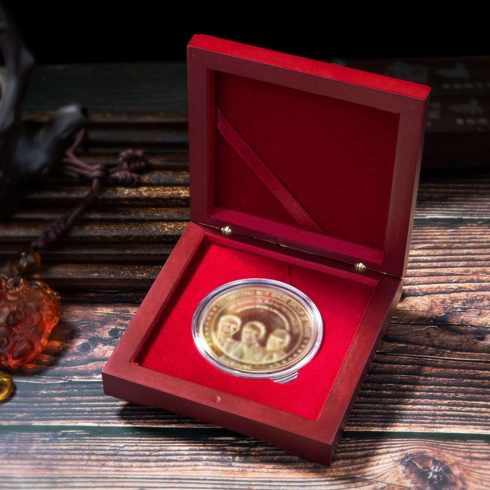 Display Case Ornament Holder D - مراجعة Collectors Coins Jewelry & Watches Of Smithtown Photos وسعره
