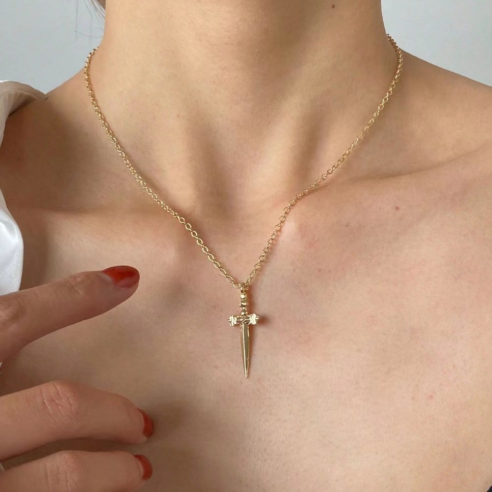 Minimalist Retro Cross-Decorat - مراجعة Hip Hop Chain Necklace وسعره