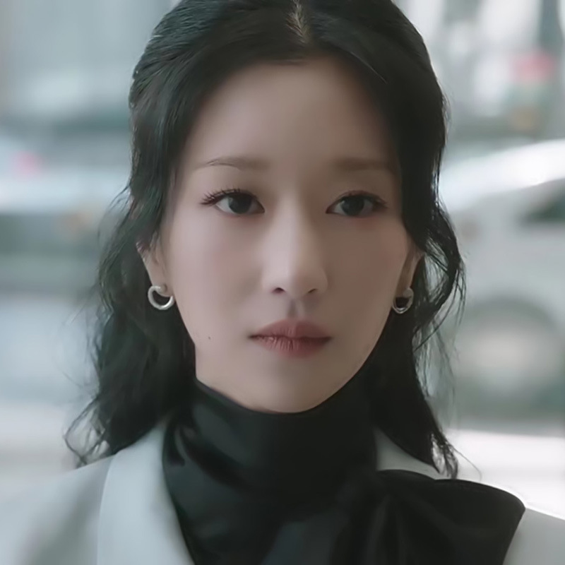 Korean Drama Eve SEO Yea Ji Sa - مراجعة Eve Jewelry & Watches Distribuidor Oficial Rolex وسعره