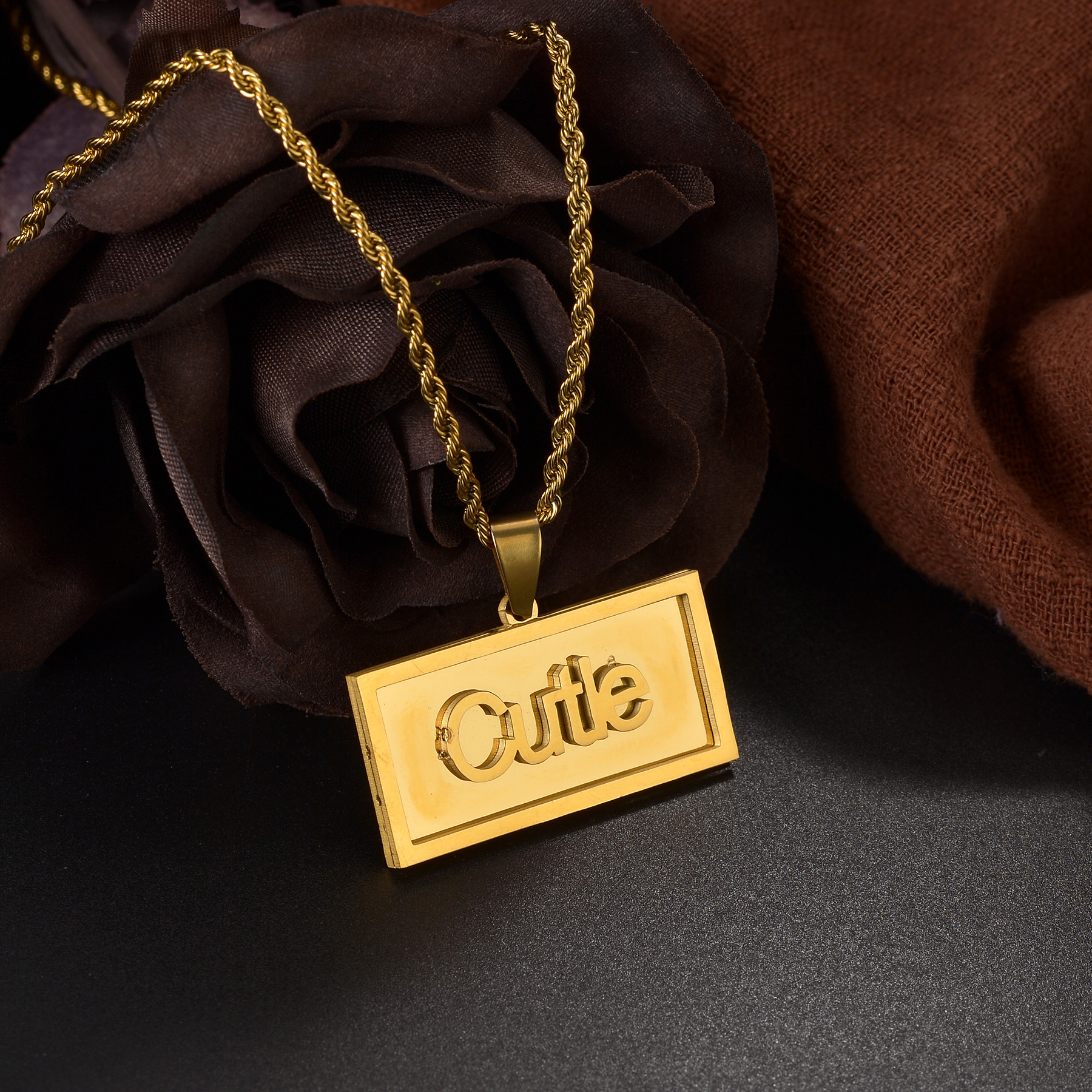 Custom Name Hip Hop Necklace f - مراجعة Hip Hop Chain Necklace وسعره
