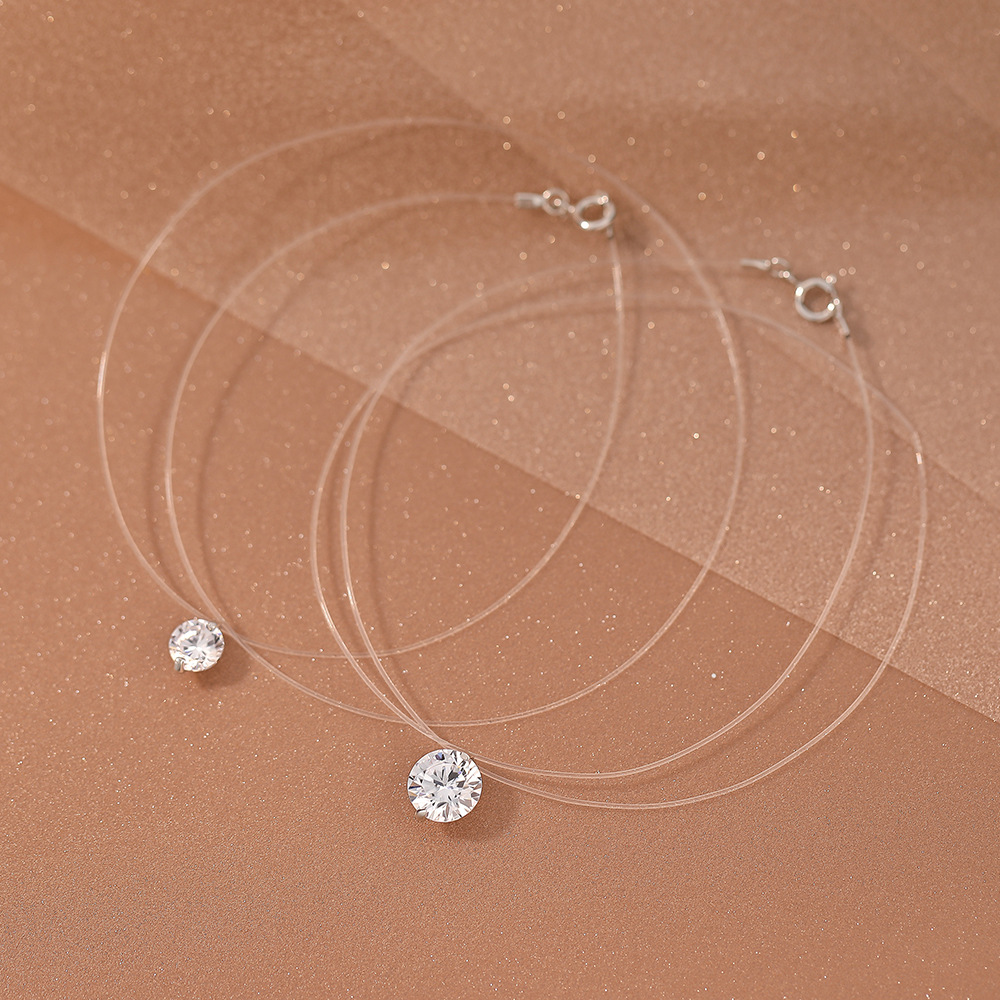 0.5-5CT Moissanite Pendant Nec - مراجعة Crystal Choker Necklace وسعره