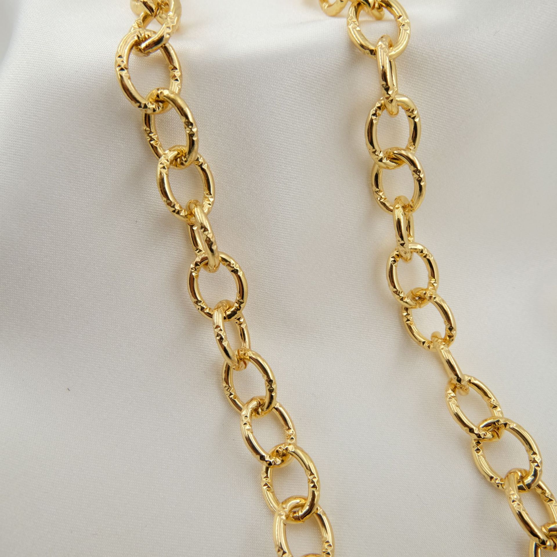 WT-BC199 18K Gold Plated Coppe - مراجعة Hip Hop Chain Necklace وسعره
