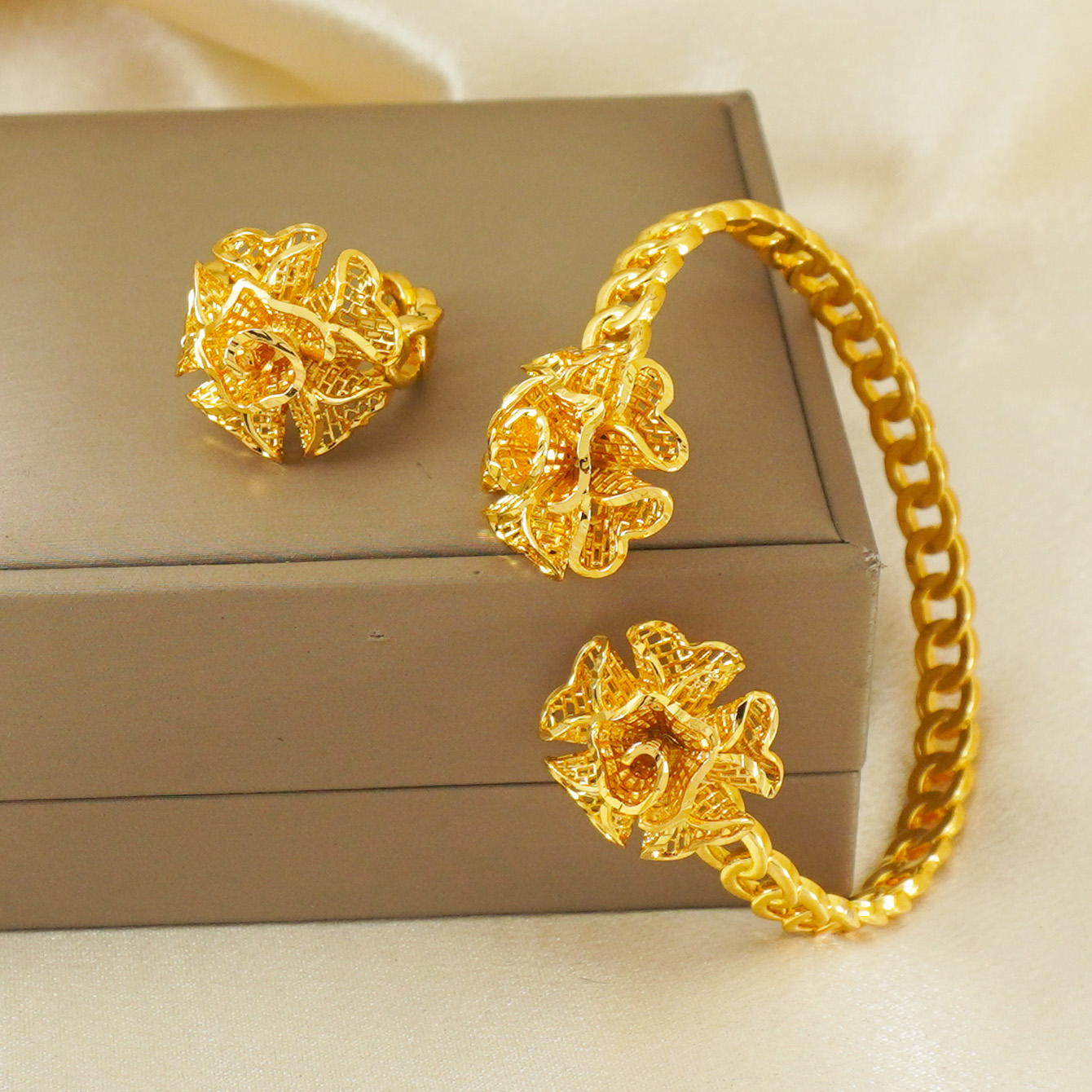 Best selling gold-plated coppe - مراجعة Best Jewelry Watches Women وسعره