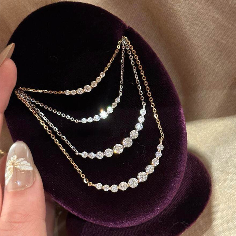 Sparkling Moissanite Diamonds  - مراجعة Crystal Choker Necklace وسعره