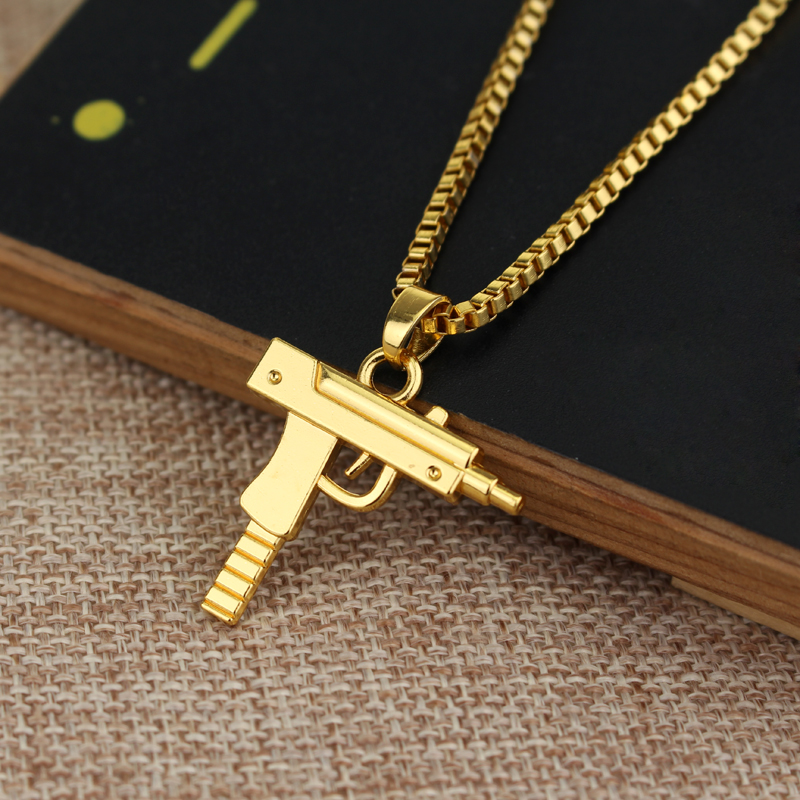 Trendy Uzi Gun Shaped Pendant  - مراجعة Hip Hop Chain Necklace وسعره